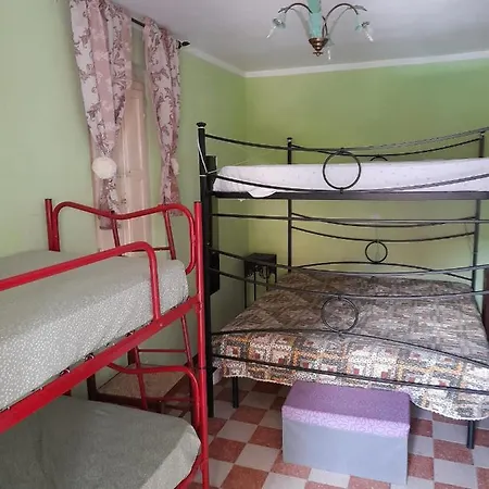 Дом отдыха Cottage A Tottea